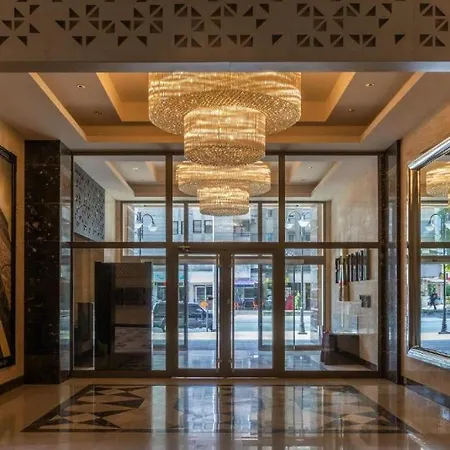 Nikola Luxury In Flatiron Building