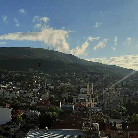 Nikola Luxury In Flatiron Building Apartment Skopje